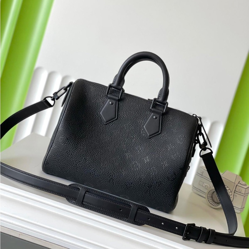 Elegant Black Leather Handbag